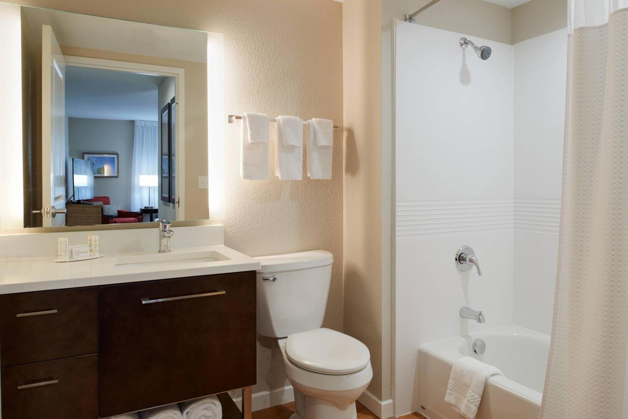 Towneplace Suites By Marriott Richmond Zewnętrze zdjęcie