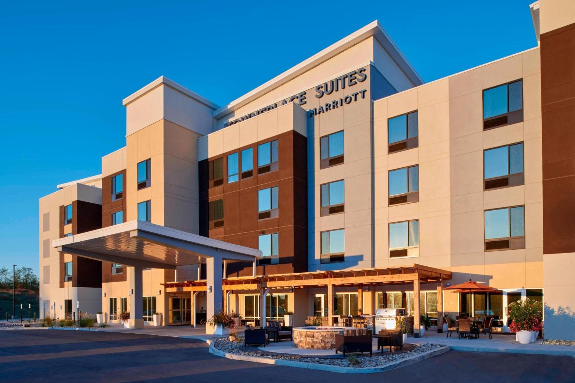 Towneplace Suites By Marriott Richmond Zewnętrze zdjęcie